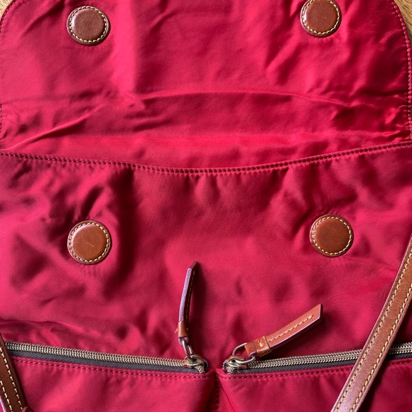 Dooney & Bourke soft sided red purse - Picture 5 of 6